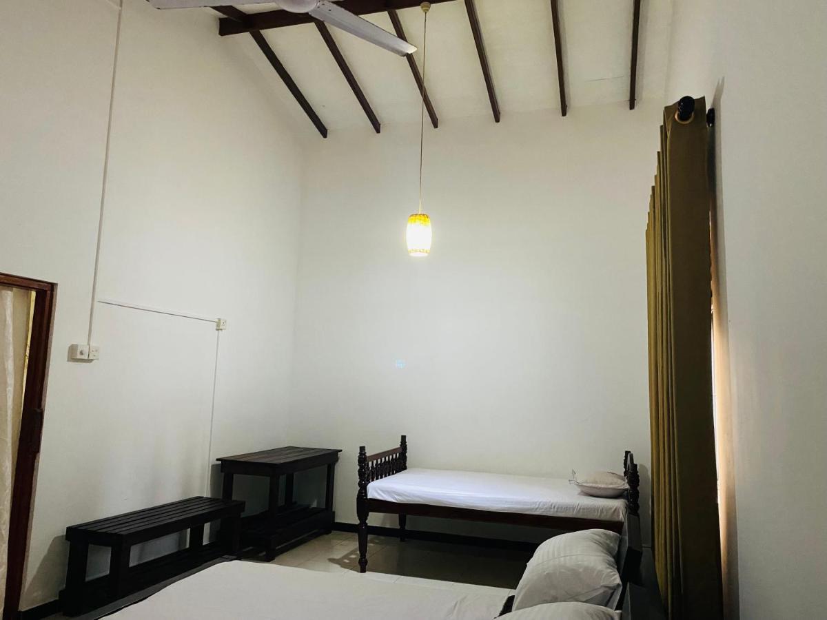 Aramba Resort Dondra Εξωτερικό φωτογραφία